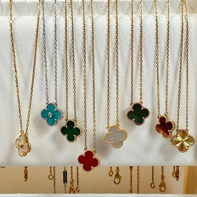 acheter Jeux de malachite 18k Collier en or massif Réplique de bijoux VAN Collier de trèfle à quatre feuilles online manufacture