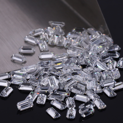 Coloriage de diamants en laboratoire HPHT 1,0 à 3,7 mm Baguette blanche Forme DEF Couleur VVS Clarté