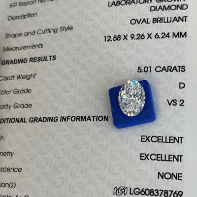 5.01ct Diamants fabriqués par l'homme Ovale coupé CVD D VS2 2EX N IGI Diamants de laboratoire