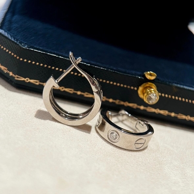 OEM ODM Boucles d'oreilles en or massif 18k Boucles d'oreilles en diamant naturel AU750